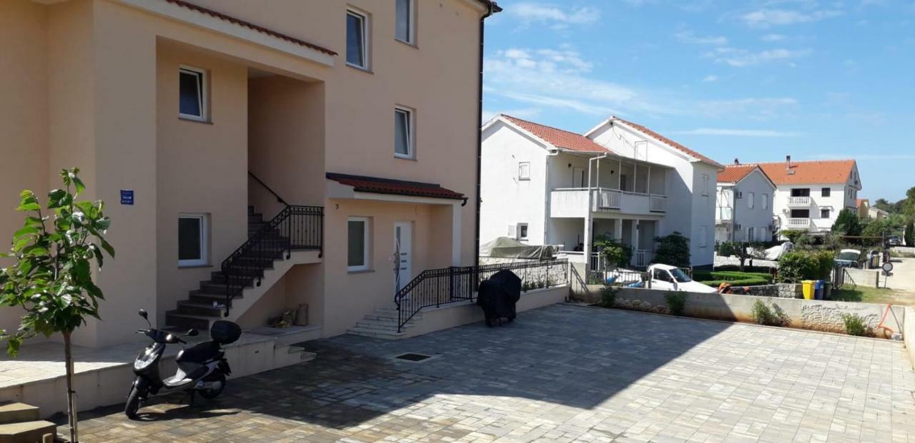 Apartments Leondori كرك المظهر الخارجي الصورة