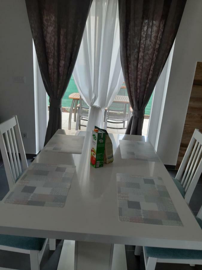 Apartments Leondori كرك المظهر الخارجي الصورة